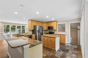 1055 Lee Cir NE, Atlanta, GA 30324 - Photo 13