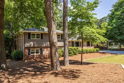 1684 Cartwright Court, Decatur, GA 30033 - Photo 7
