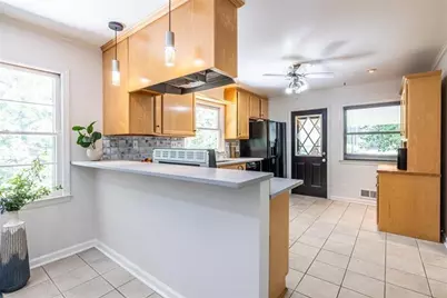 1684 Cartwright Court, Decatur, GA 30033 - Photo 17