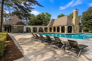 2657 Lenox Road NE, Atlanta, GA 30324 - Photo 15