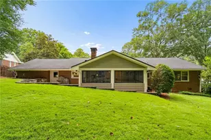 1651 Timberland Rd NE, Atlanta, GA 30345 - Photo 31