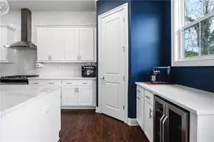 2369 Rover Ct, Atlanta, GA 30317 - Photo 7