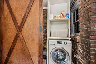 2105 Kemp Dr, Cumming, GA 30041 - Photo 33