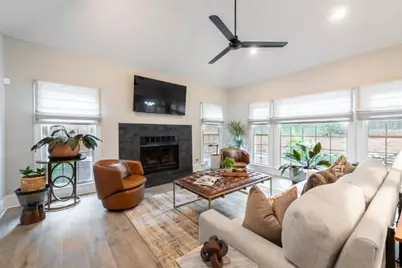 5662 Creekside Drive, Peachtree Corners, GA 30092 - Photo 9