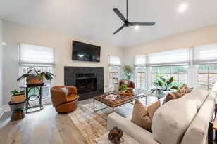 5662 Creekside Dr, Peachtree Corners, GA 30092 - Photo 9