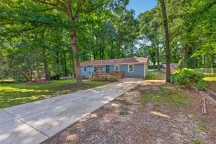 869 Rock Oak Ln, Lawrenceville, GA 30046 - Photo 3
