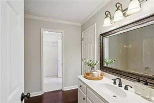 145 Shelli Ln, Roswell, GA 30075 - Photo 9