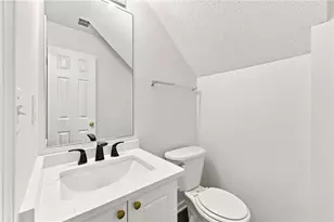 3055 Lakeside Cir, Covington, GA 30016 - Photo 17