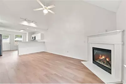 3055 Lakeside Circle, Covington, GA 30016 - Photo 5