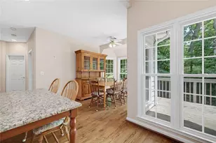 5381 Glenbrooke Trail, Dunwoody, GA 30338 - Photo 9