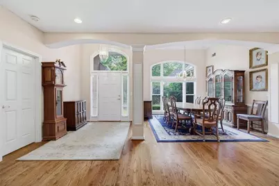 5381 Glenbrooke Trail, Dunwoody, GA 30338 - Photo 3