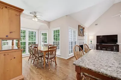 5381 Glenbrooke Trail, Dunwoody, GA 30338 - Photo 11