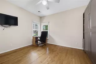 5381 Glenbrooke Trail, Dunwoody, GA 30338 - Photo 23