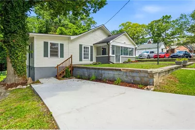 181 Barfield Avenue SW, Atlanta, GA 30310 - Photo 3