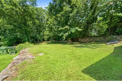 181 Barfield Avenue SW, Atlanta, GA 30310 - Photo 23