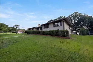 2688 Abington Dr, Snellville, GA 30078 - Photo 5