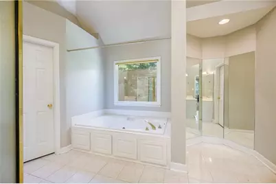 4461 Weston Drive SW, Lilburn, GA 30047 - Photo 17