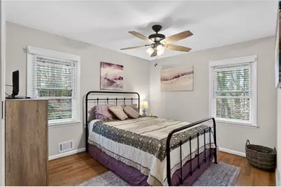 2560 Skyland Trail NE, Brookhaven, GA 30319 - Photo 11