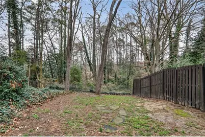 2560 Skyland Trail NE, Brookhaven, GA 30319 - Photo 19