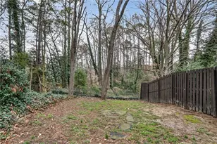 2560 Skyland Trail NE, Brookhaven, GA 30319 - Photo 19