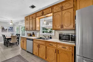 165 Lazy Hollow Ln, Covington, GA 30016 - Photo 11