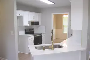 60 Lydia Ct, Covington, GA 30016 - Photo 3