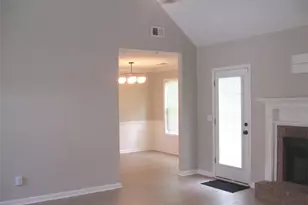 60 Lydia Ct, Covington, GA 30016 - Photo 5