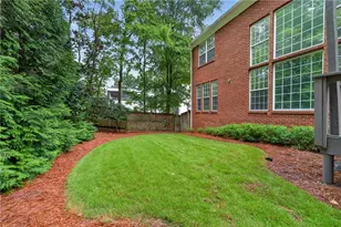 2093 Wrights Mill Cir NE, Atlanta, GA 30324 - Photo 59