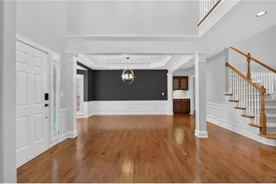 2093 Wrights Mill Circle NE, Atlanta, GA 30324 - Photo 5