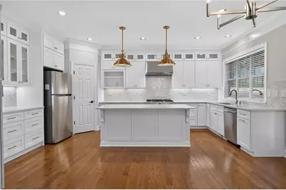 2093 Wrights Mill Circle NE, Atlanta, GA 30324 - Photo 15