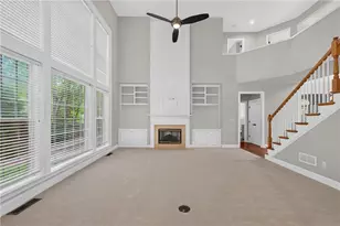 2093 Wrights Mill Cir NE, Atlanta, GA 30324 - Photo 13
