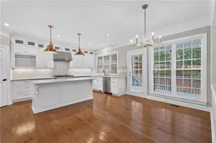 2093 Wrights Mill Cir NE, Atlanta, GA 30324 - Photo 17