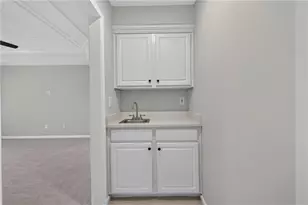 2093 Wrights Mill Cir NE, Atlanta, GA 30324 - Photo 31