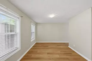 7750 Roswell Rd, Sandy Springs, GA 30350 - Photo 17