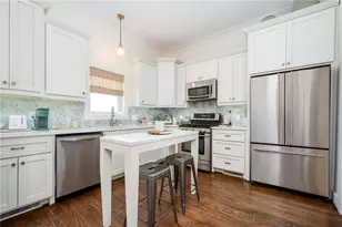 1657 Laurel Ave NW, Atlanta, GA 30318 - Photo 7