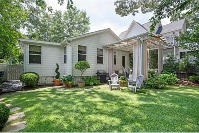 1657 Laurel Avenue NW, Atlanta, GA 30318 - Photo 29