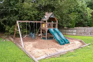 4341 Nesbin Dr NE, Kennesaw, GA 30144 - Photo 27
