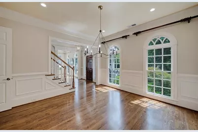 3014 Greendale Drive NW, Atlanta, GA 30327 - Photo 11