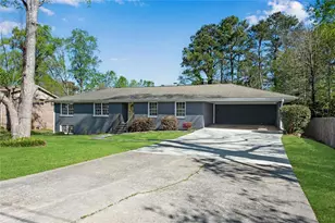 3941 Forest Dr, Lithia Springs, GA 30122 - Photo 5