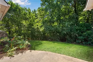 1180 Home Pl Dr, Lawrenceville, GA 30043 - Photo 31