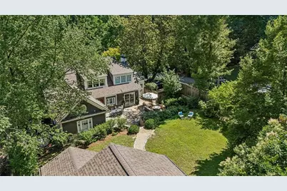 537 Spring Valley Road NW, Atlanta, GA 30318 - Photo 3
