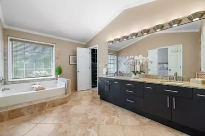 230 Leasingworth Way, Roswell, GA 30075 - Photo 17