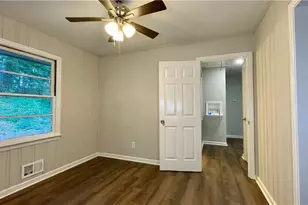 2744 Fairlane Dr SE, Atlanta, GA 30354 - Photo 11