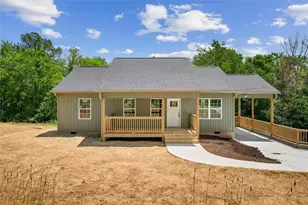 141 Azalea St SW, Calhoun, GA 30701 - Photo 1