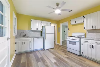 2288 Polar Rock Avenue SW, Atlanta, GA 30315 - Photo 7
