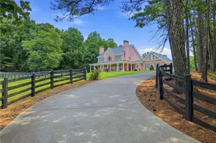 135 Amy Ln, Canton, GA 30115 - Photo 3
