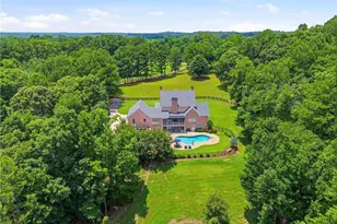 135 Amy Ln, Canton, GA 30115 - Photo 5