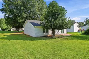248 Helen Dr NW, Monroe, GA 30656 - Photo 33