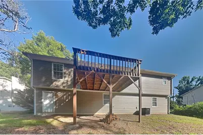 1395 Chalet Circle, Lawrenceville, GA 30043 - Photo 17