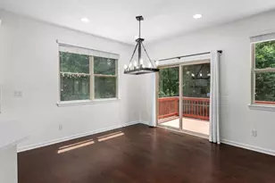 1575 Trailview Way NE, Atlanta, GA 30329 - Photo 15